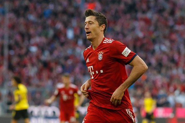 《吸血鬼生存者》评测：子弹天堂的极致生存体验