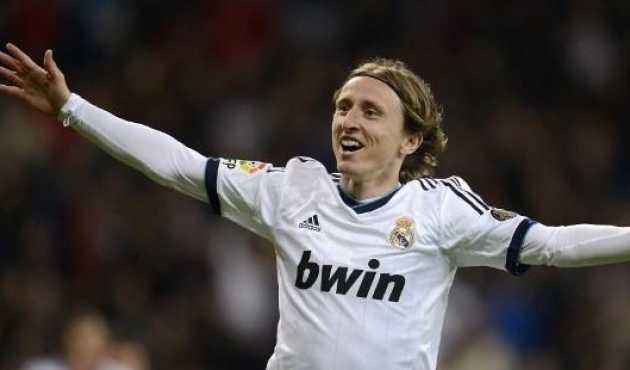 早报 ｜ 利雅得胜利5比1扎瓦拉