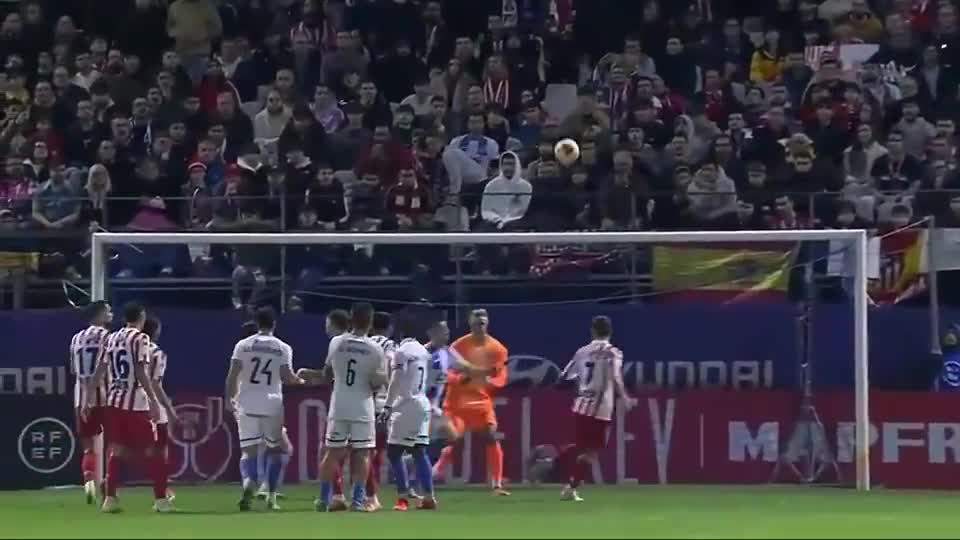 字母哥21分文班亚马22+10 雄鹿不敌马刺3连败