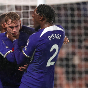 那个试训时偷懒的少年 如今正用最年轻三分纪录叫板库里