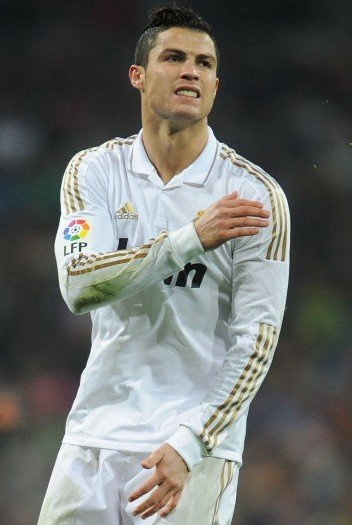 畅销榜TOP 5，海外用户占比超60%，网易终于熬出一款出海大杀器