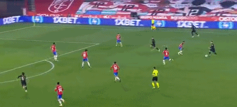 帕利尼亚：请球迷继续支持我们，我们是场上唯一想赢的球队